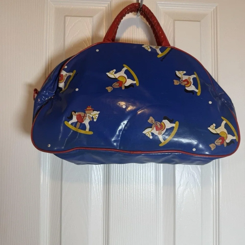 Vintage GEAR Inc Rocking Horse Bear Bag 1985 Red Blue Kid Youth Travel Zipper‎